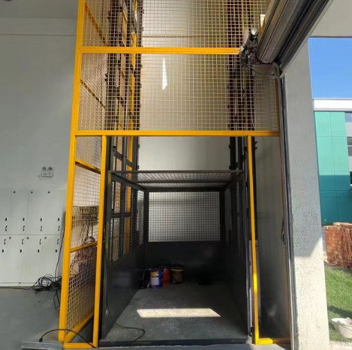 吉林导轨式升降机助力物流园破解运输难题